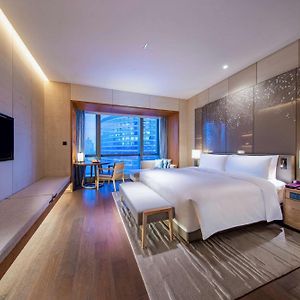 Premium King Room